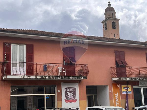 Altro Centro, Varese Ligure, SP Vendita