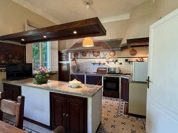 Villa singola Ponte a Serraglio, Bagni di Lucca, LU Vendita - Foto 2