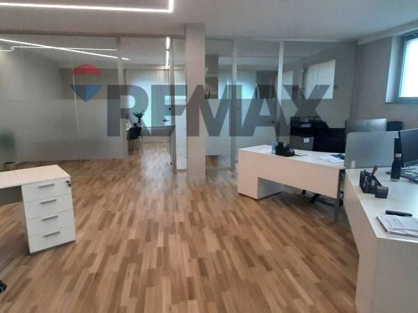 Ufficio Ospedale, Busto Arsizio, VA Affitto