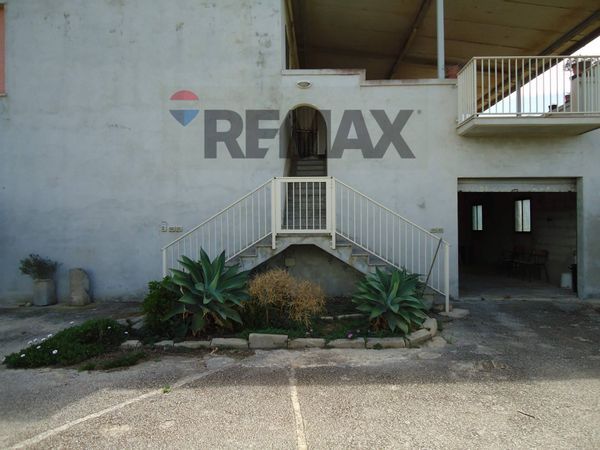 Casa Indipendente Santa Maria del Focallo, Ispica, RG Vendita - Foto 2