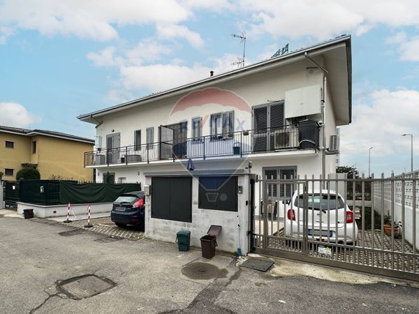 Appartamento Robecco, Cinisello Balsamo, MI Vendita