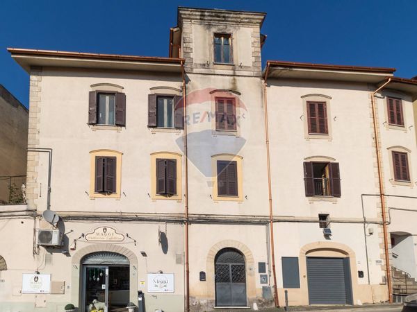 Appartamento Cave, RM Vendita