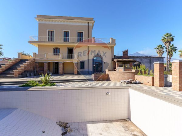 Villa singola Aci Sant'Antonio, CT Vendita