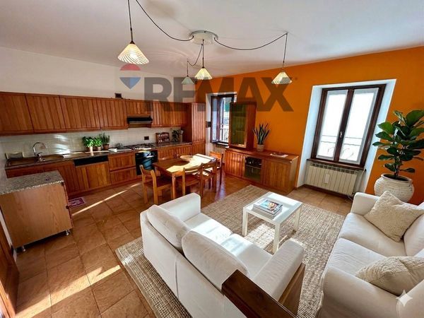 Casa Indipendente Endine Gaiano, BG Vendita