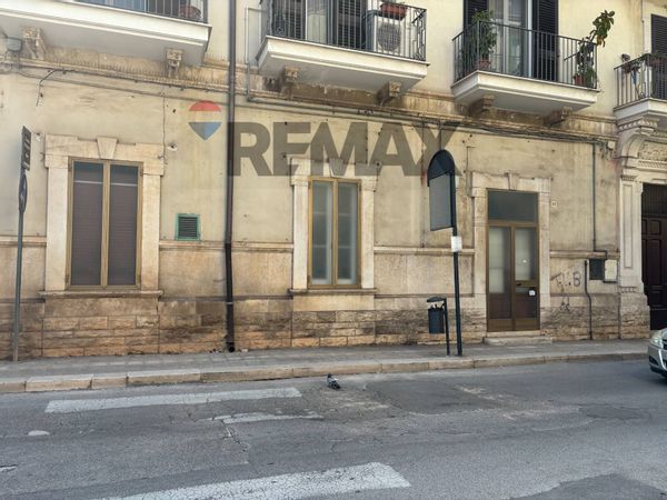 Attività  Commerciale Giovinazzo, BA Affitto - Foto 4