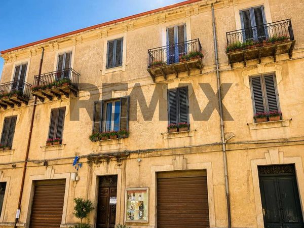 Casa Indipendente Tortorici, ME Vendita