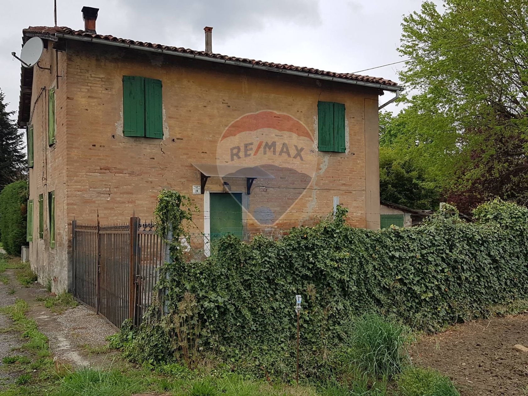 Ih Hotels Bologna Gate 7 Calderara Di Reno Italy Booking Com