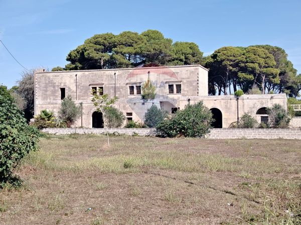 Cascina/Casale Muro Leccese, LE Vendita