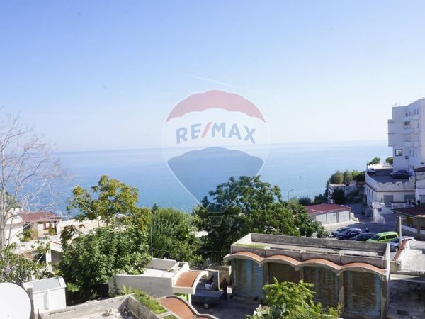 Appartamento Peschici, FG Vendita