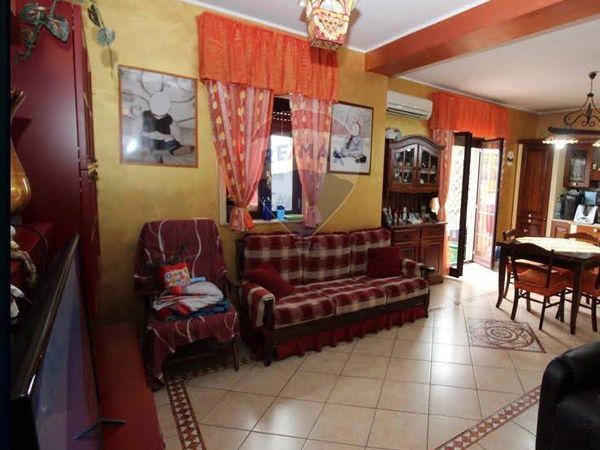 Appartamento Carlentini, SR Vendita