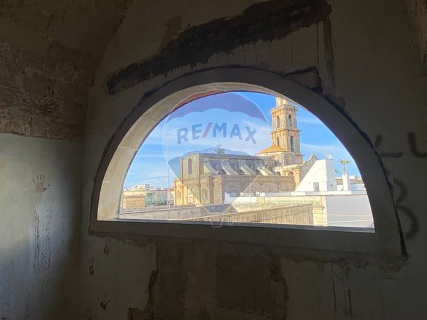 Casa Indipendente Squinzano, LE Vendita