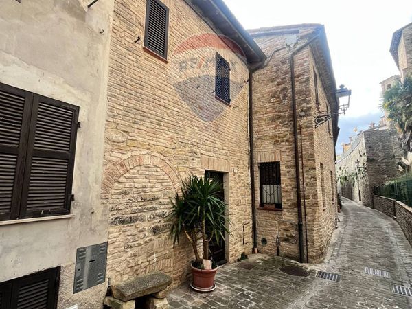 Casa Semindipendente Serra San Quirico, AN Vendita