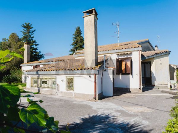 Villetta bifamiliare Formello, RM Vendita