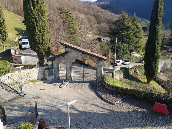 Appartamento Canzo, CO Vendita