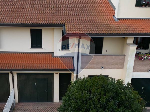 Villa a schiera Roverdicrè, Rovigo, RO Vendita