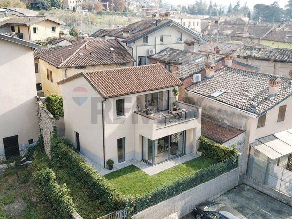 Rustico Nese, Alzano Lombardo, BG Vendita