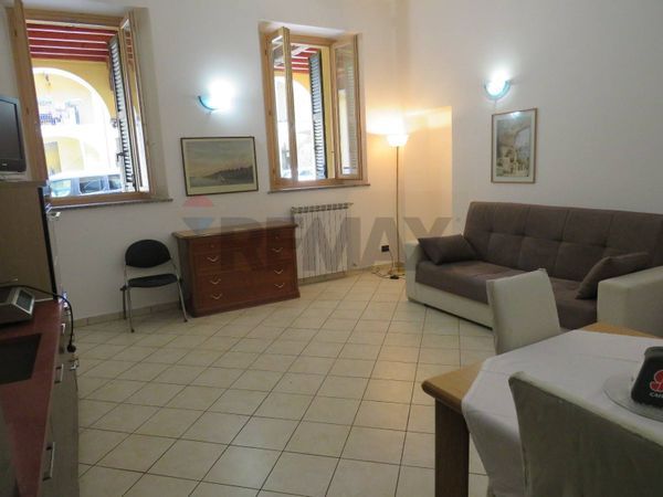 Appartamento Caronno Pertusella, VA Vendita