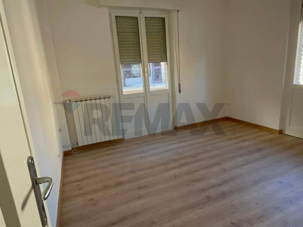 Ufficio Centro Storico, Foligno, PG Affitto