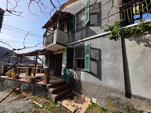 Casa Indipendente Roccatagliata, Neirone, GE Vendita