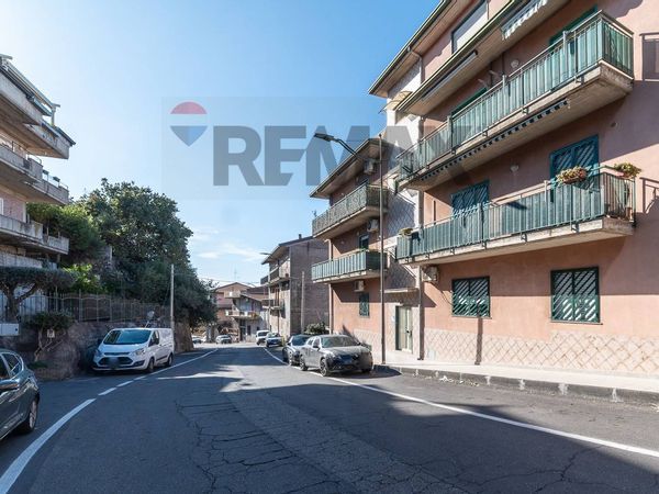 Appartamento Camporotondo Etneo, CT Vendita
