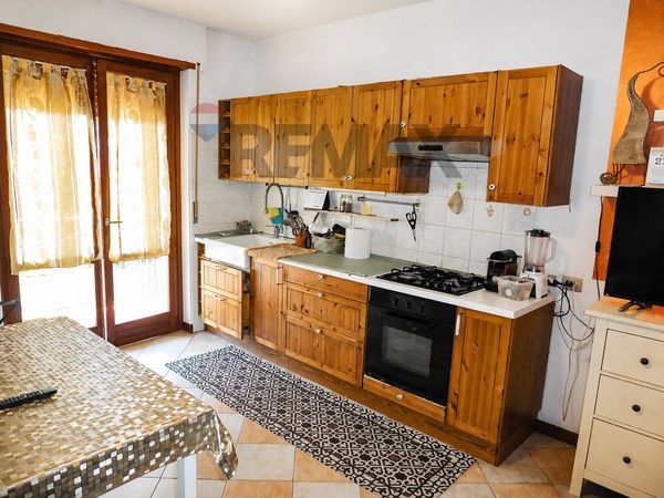Appartamento Dossobuono, Villafranca di Verona, VR Vendita