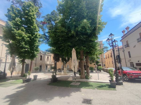 Locale Commerciale Centro storico, L'Aquila, AQ Affitto - Foto 2