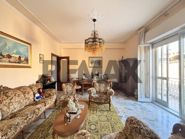 Appartamento Giarre, CT Vendita