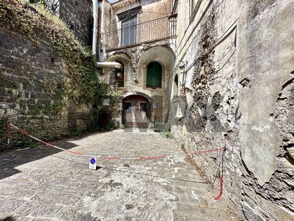 Casa Indipendente Castiglione di Sicilia, CT Vendita - Foto 2