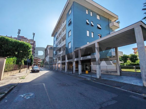 Negozio S. Edoardo, Busto Arsizio, VA Affitto - Foto 4