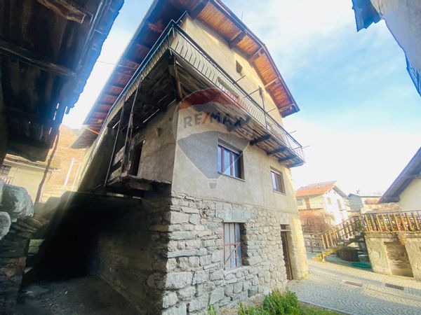 Casa Semindipendente Saint-Denis, AO Vendita - Foto 2