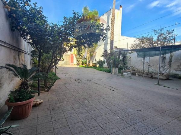 Villa singola Carmiano, LE Vendita