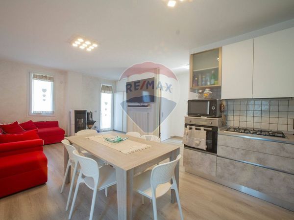 Casa Semindipendente Solato, Pian Camuno, BS Vendita