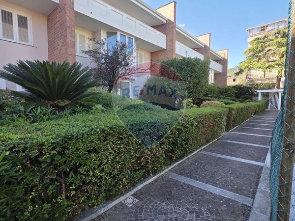 Villa a schiera Centro, Caserta, CE Vendita - Foto 2