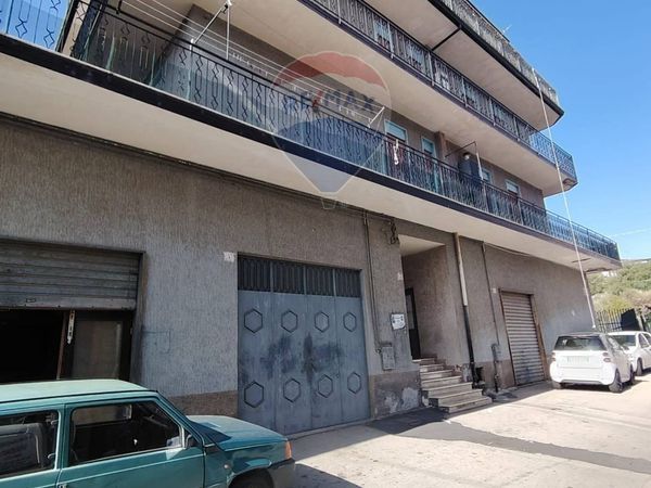 Appartamento Adrano, CT Vendita