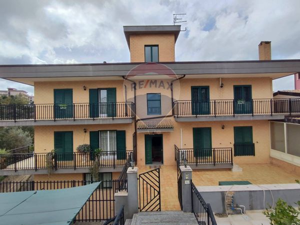 Appartamento Palazzolo Acreide, SR Vendita