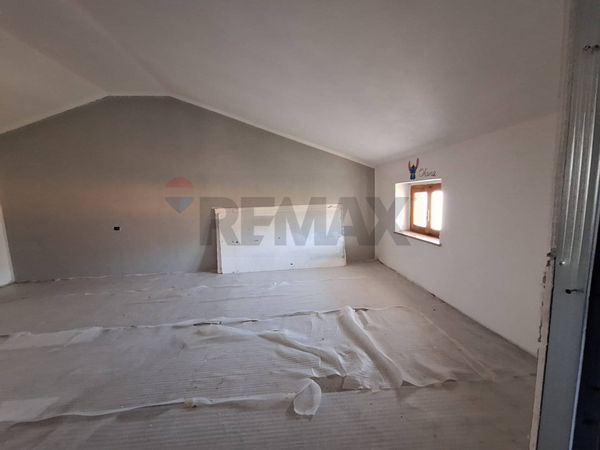 Casa Indipendente Santa Maria in Valle, Trevi, PG Affitto - Foto 3