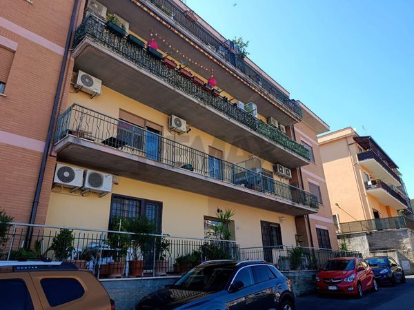 Appartamento Castelnuovo di Porto, RM Vendita - Foto 2