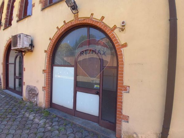 Locale Commerciale Centro, Bagni di Lucca, LU Affitto - Foto 2