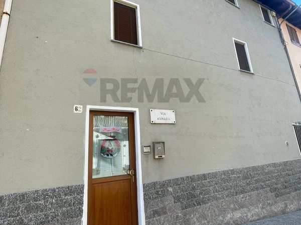 Porzione di casa Luino, VA Vendita