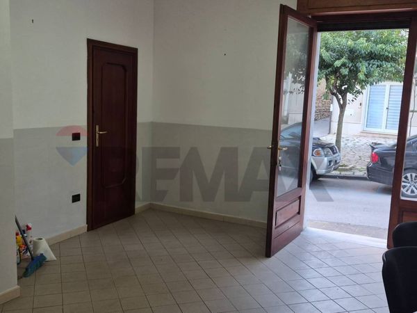 Locale Commerciale Grottaminarda, AV Affitto - Foto 4