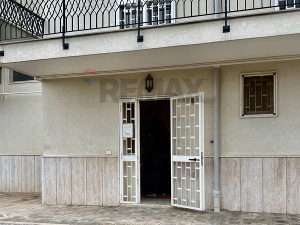 Appartamento Valenzano, BA Vendita