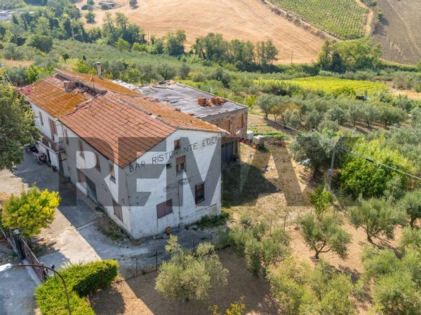 Cascina/Casale Cupello, CH Vendita