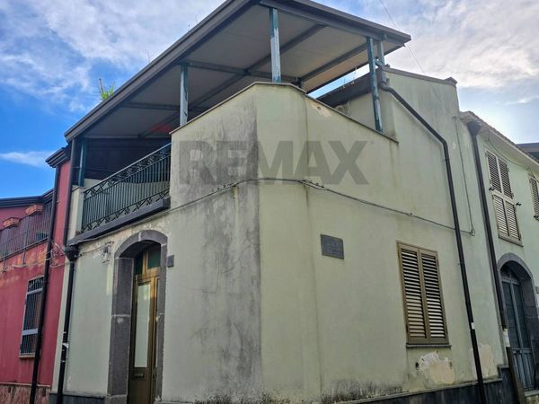Casa Indipendente Presa, Piedimonte Etneo, CT Vendita - Foto 2