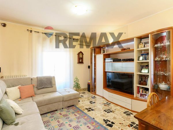 Casa Indipendente Troina, EN Vendita