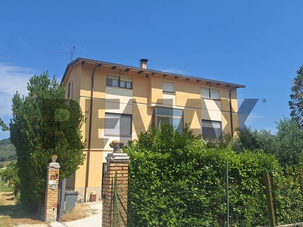Appartamento Foligno, PG Vendita