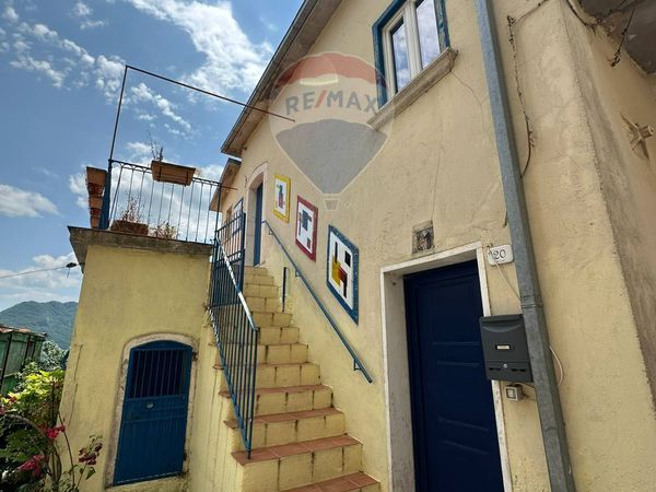 Casa Indipendente Cerro al Volturno, IS Vendita