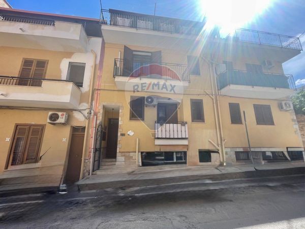 Casa Indipendente Terrasini, PA Vendita