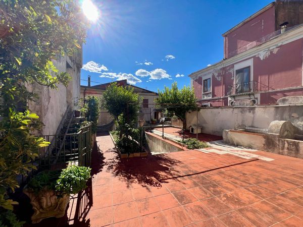 Casa Indipendente San Potito Sannitico, CE Vendita