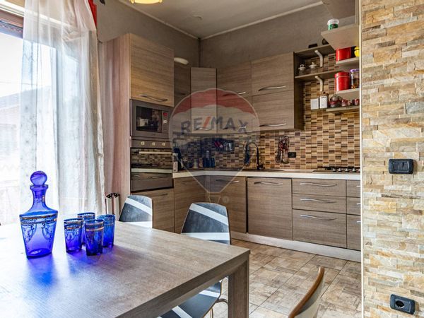 Casa Indipendente Veduggio con Colzano, MB Vendita