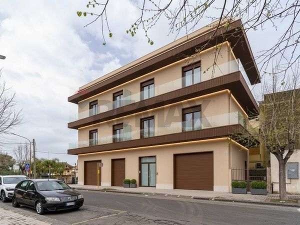 Casa Indipendente Aci Sant'Antonio, CT Vendita